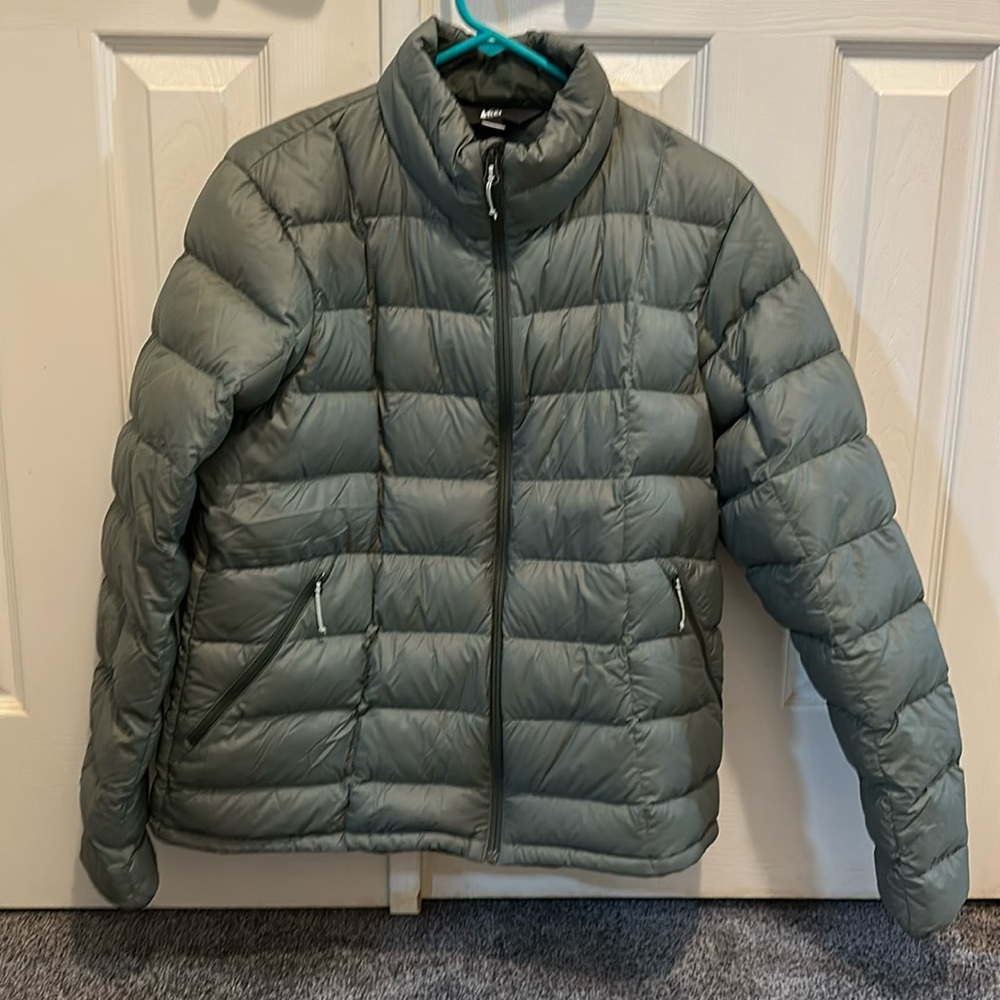 REI women’s 650 down jacket